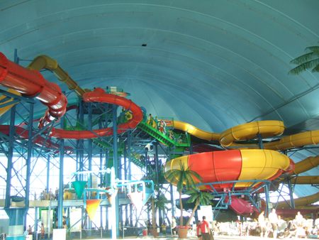 Fallsview Indoor Waterpark_Jan.02.2008 027