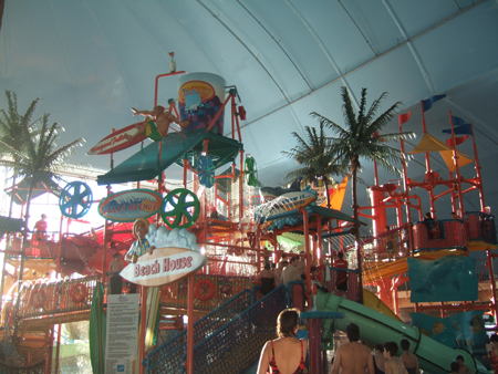 Fallsview Indoor Waterpark_Jan.02.2008 034